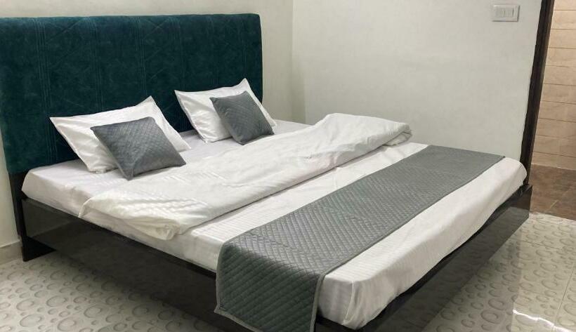 펜션 Unique Guest House