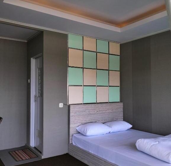 פנסיון Villa Paiton Bromo