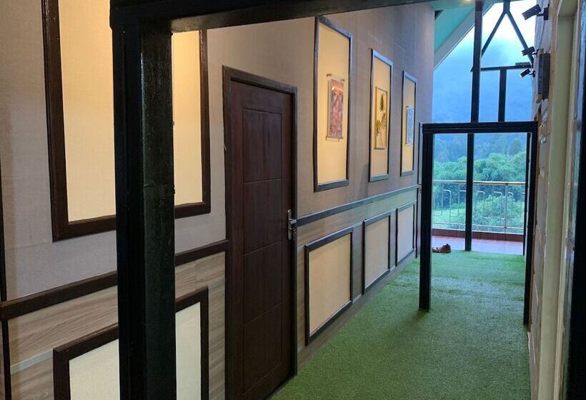 פנסיון Villa Paiton Bromo