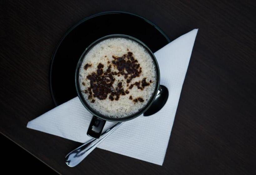 The Alina Hotel & Suites