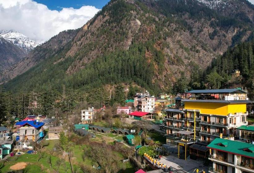 The Hosteller Kasol, Parvati Valley