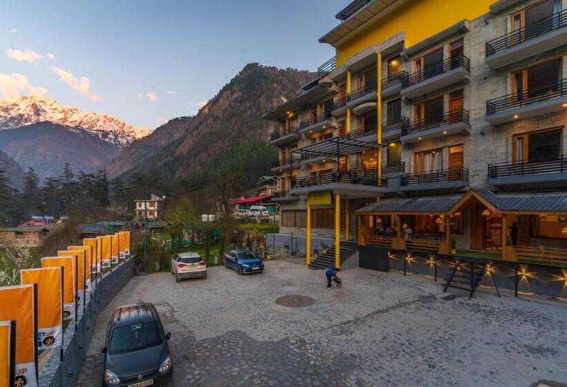 The Hosteller Kasol, Parvati Valley