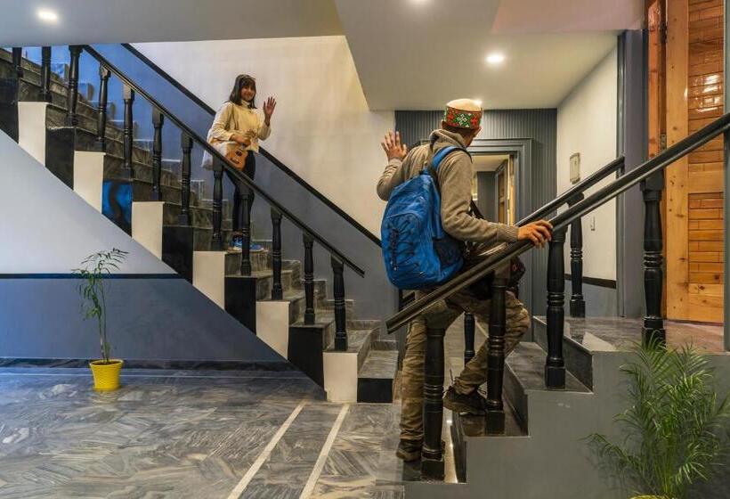 The Hosteller Kasol, Parvati Valley