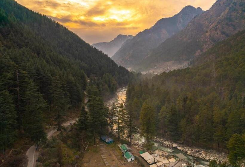 The Hosteller Kasol, Parvati Valley