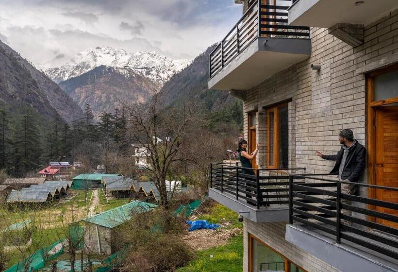 The Hosteller Kasol, Parvati Valley