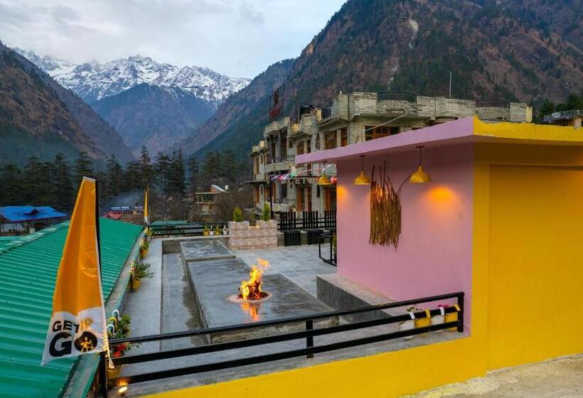 The Hosteller Kasol, Parvati Valley