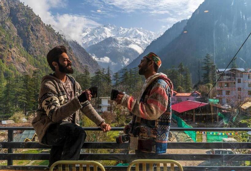 The Hosteller Kasol, Parvati Valley