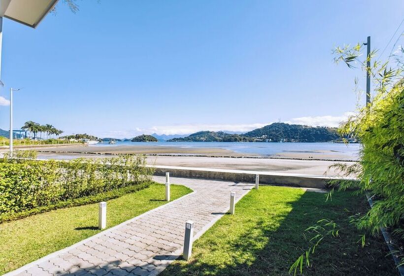 בית מלון כפרי Velinn Pousada Angra Sunset