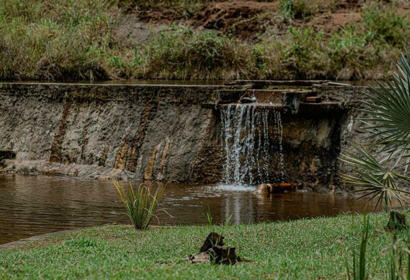 הוסטל águas De Maria   Centro De Serra