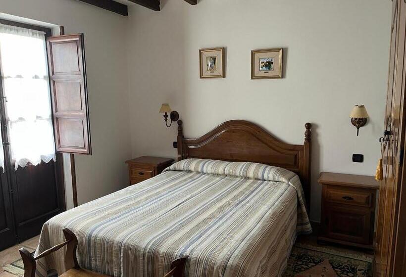 هاستل Posada San Tirso