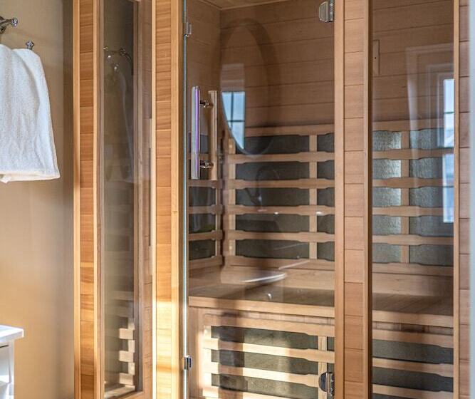 فندق صغير Riverside Inn