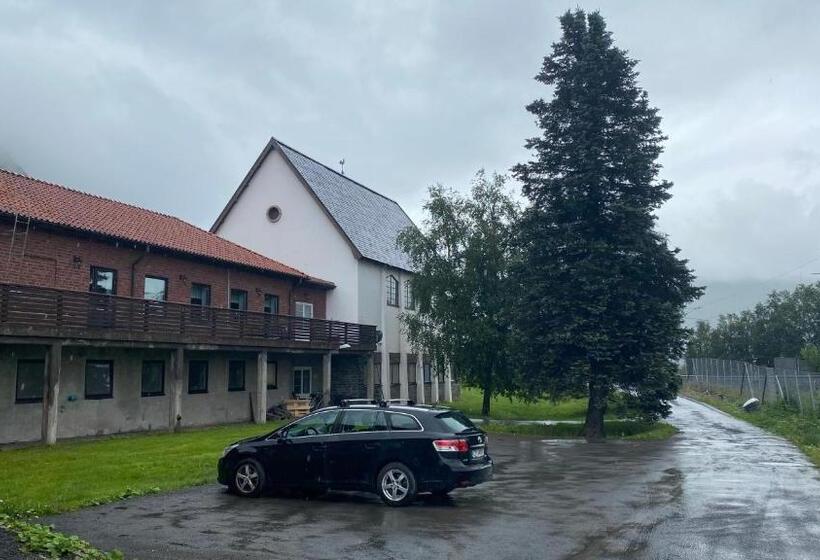 호스텔 Sjømannskirken Narvik