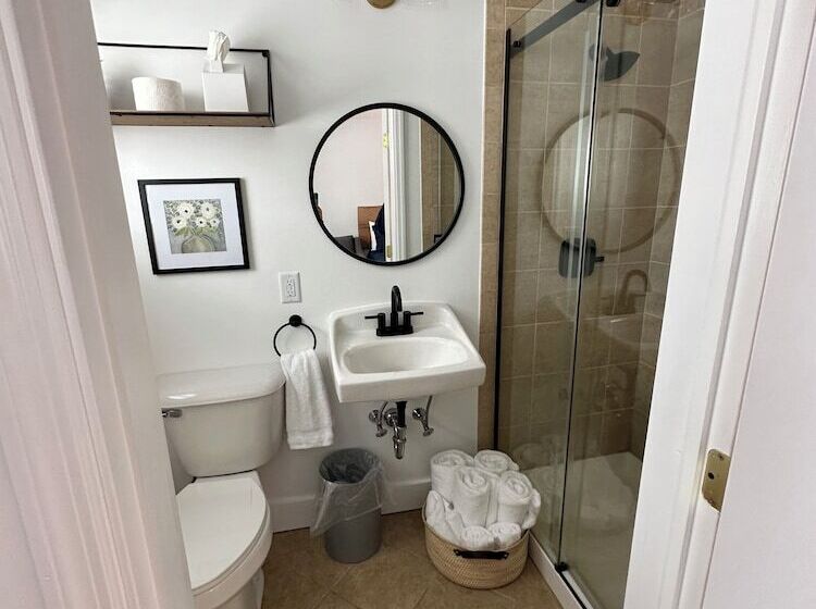 ユースホステル Sugar Maple Inn