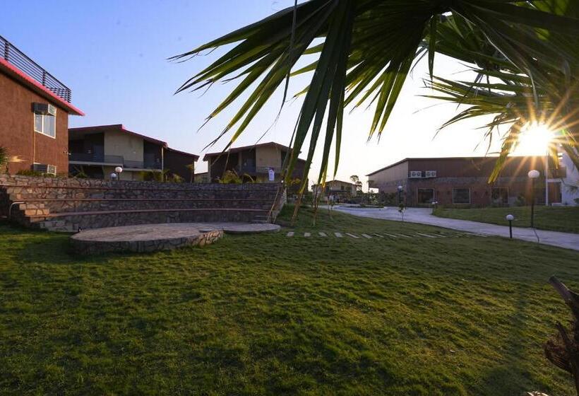 Anantum Gateway Resorts