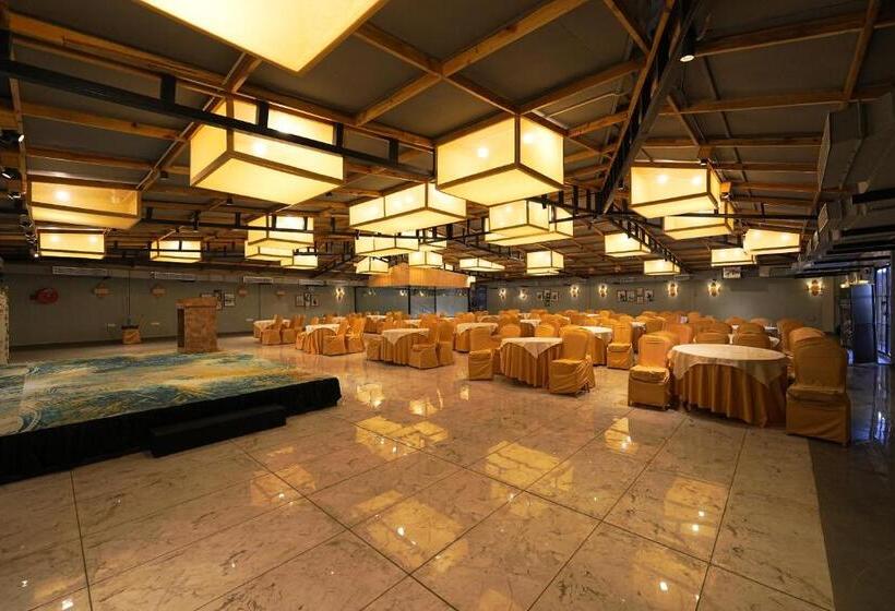 Anantum Gateway Resorts