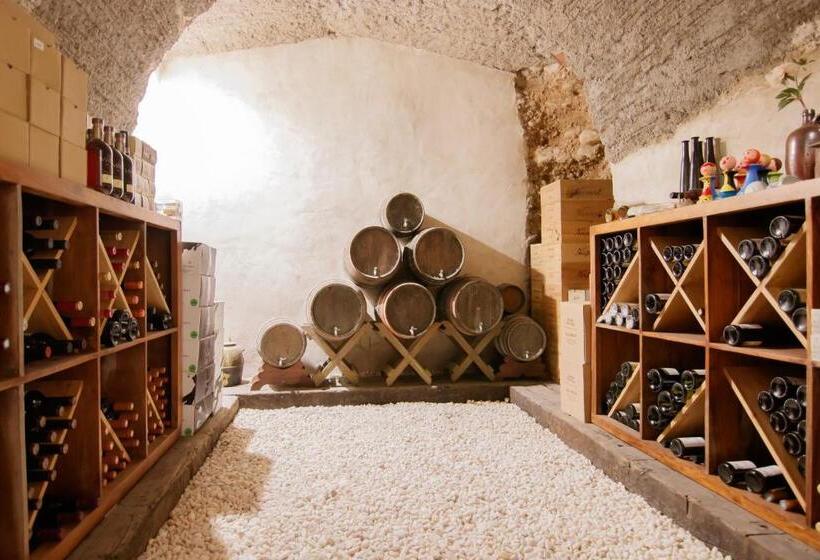 مبيت وإفطار Casa Bascara