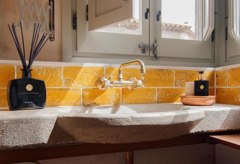 مبيت وإفطار Casa Bascara