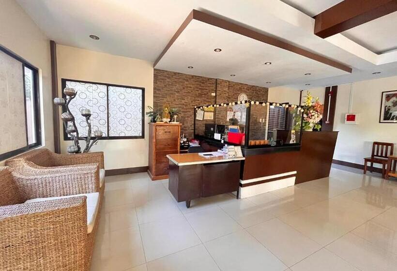 تختخواب و صبحانه Diakopes Inn