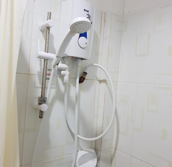 تختخواب و صبحانه Diakopes Inn