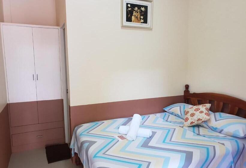 تختخواب و صبحانه Diakopes Inn