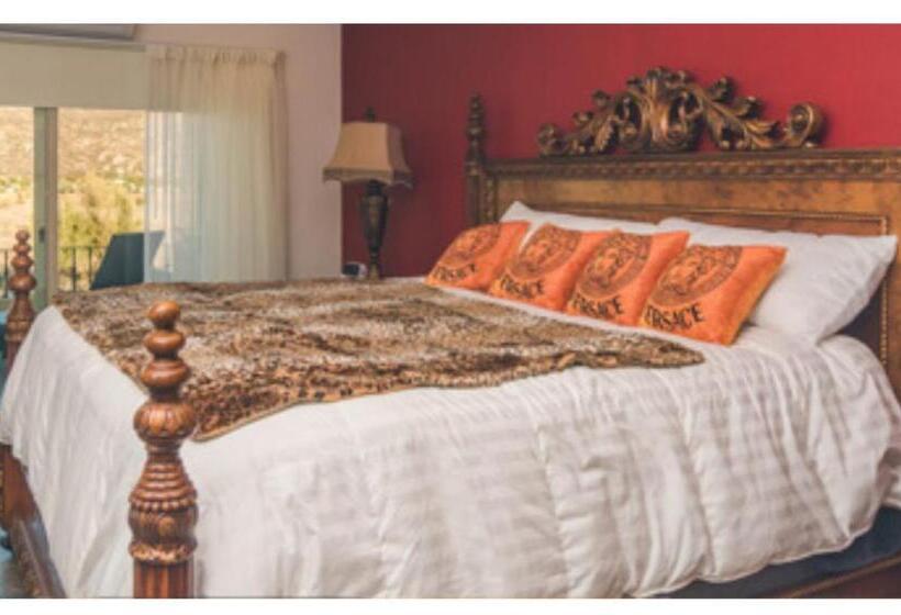 ベッドアンドブレックファースト Palazzo Del Valle, Alojamiento Y Desayuno