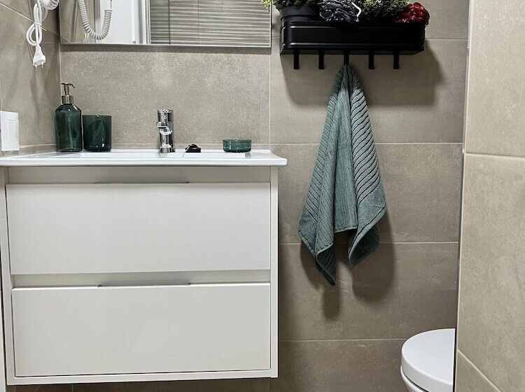 Bnbook Medea Apartments 2