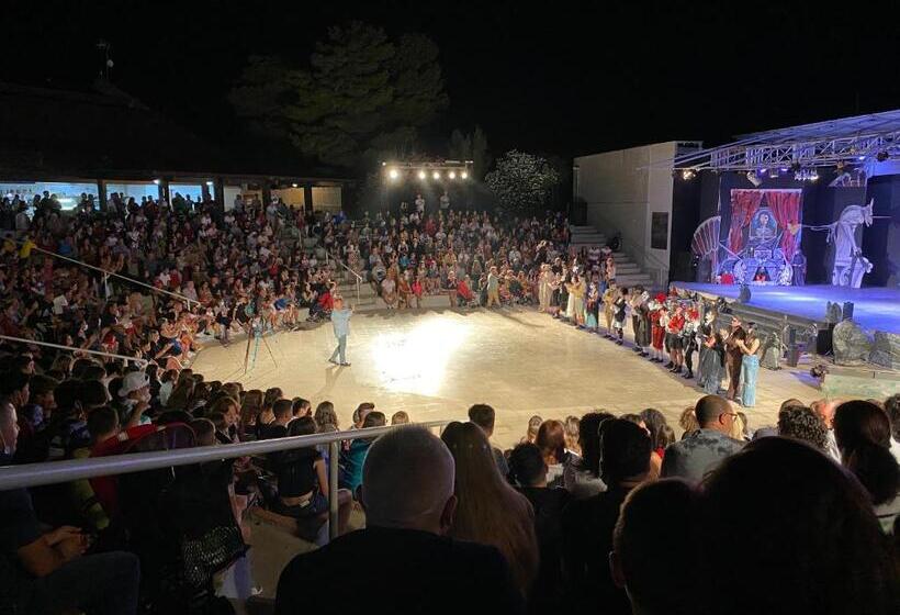 Casavacanzekastalia Resort