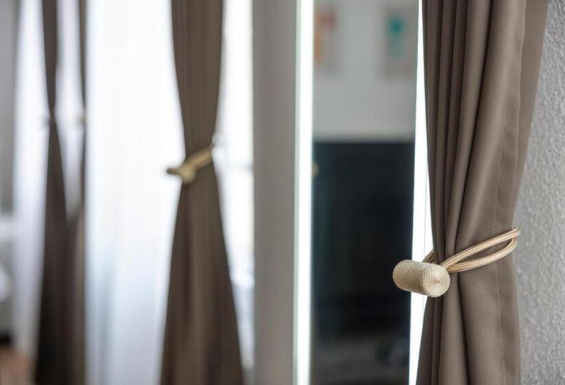 Eh Apartments Jupiter