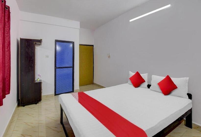 Flagship Hotel K S Inn Small Town