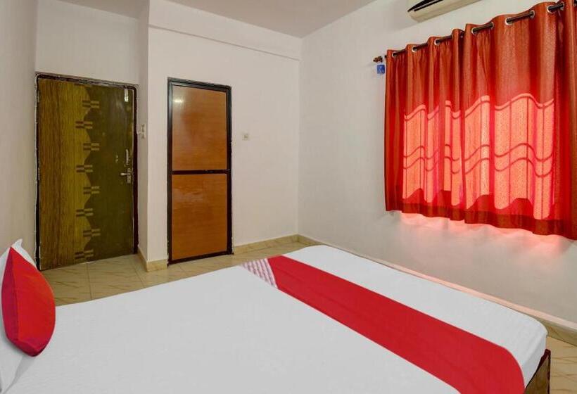 Flagship Hotel K S Inn Small Town