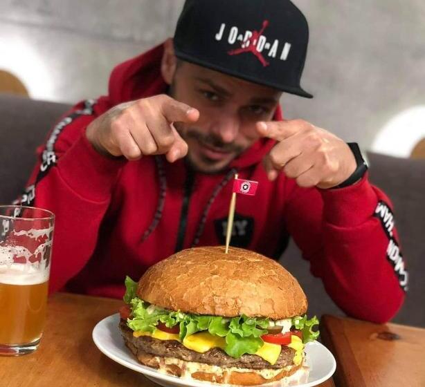 هتل сейф: міні готель 24х7