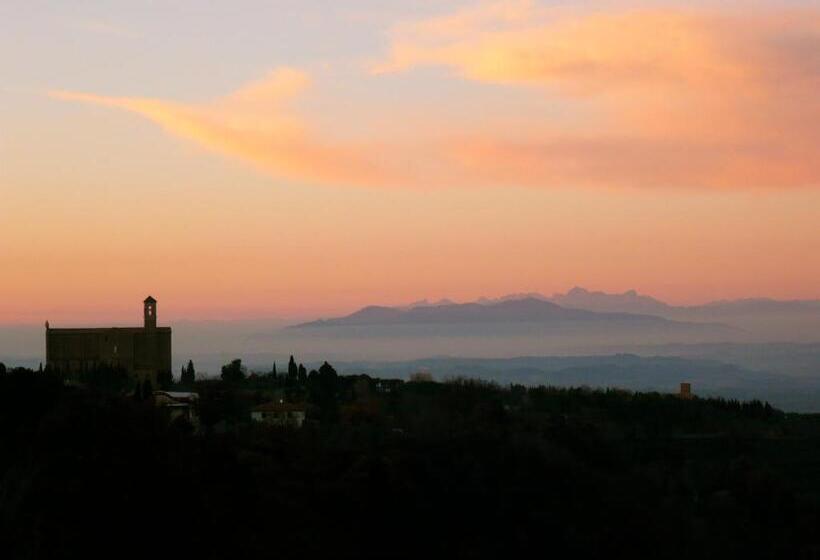 Отель Bed & Bike