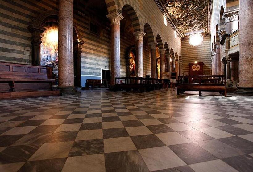 Отель Bed & Bike