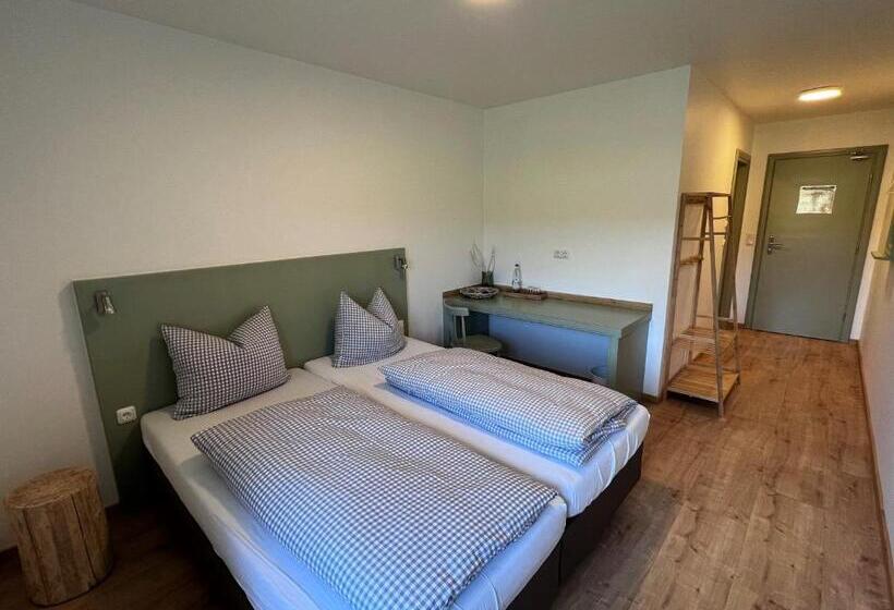 Отель Bike Lodge Spessart