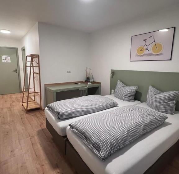 Отель Bike Lodge Spessart