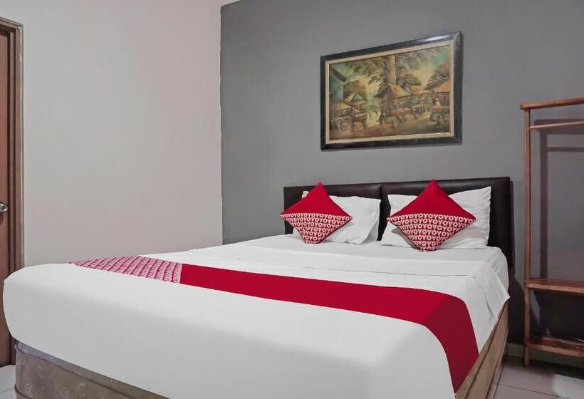 בית מלון כפרי Capital O 92134 Bogor Guest House Syariah