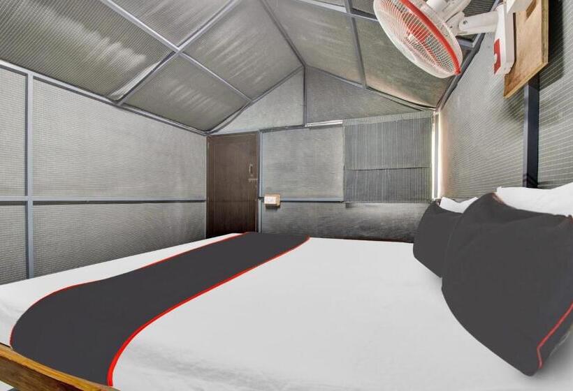 בית מלון כפרי Collection O Coorg Fish Land Water Park Stay