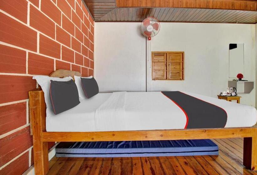 בית מלון כפרי Collection O Coorg Fish Land Water Park Stay