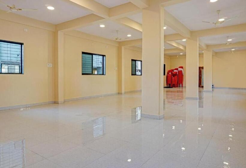 בית מלון כפרי Collection O Rahul Executive & Lodging