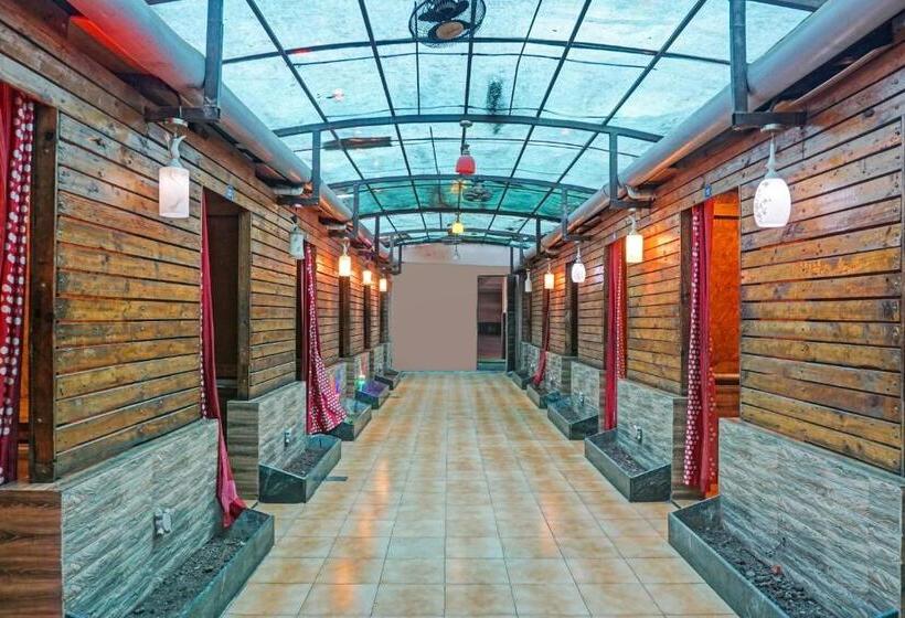 בית מלון כפרי Collection O Rahul Executive & Lodging