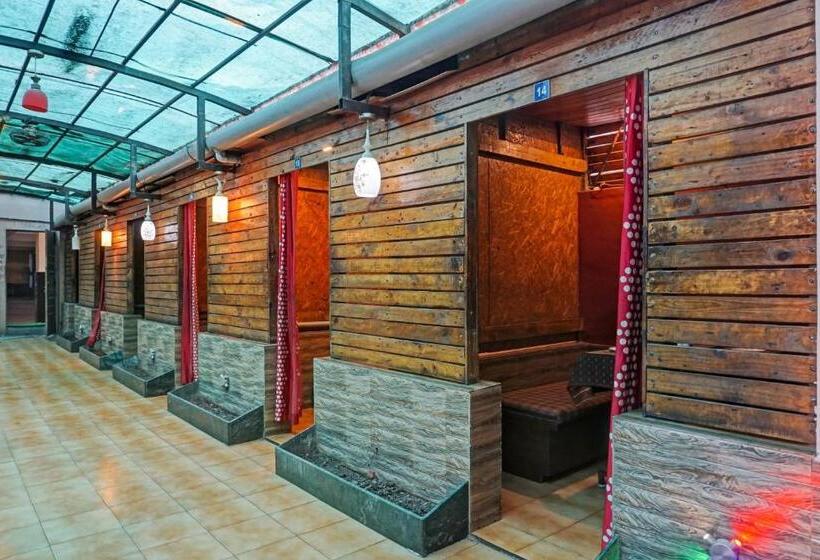 בית מלון כפרי Collection O Rahul Executive & Lodging