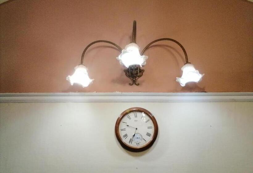 בית מלון כפרי De Rossi