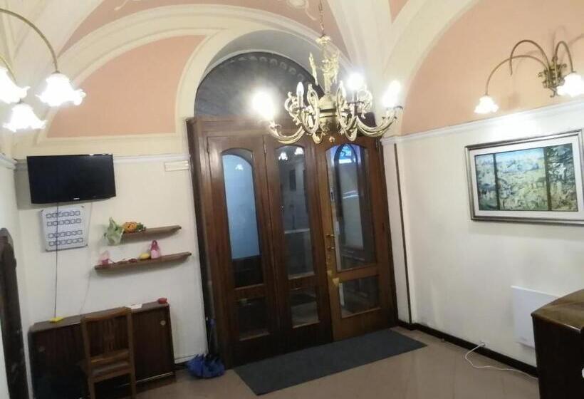 בית מלון כפרי De Rossi