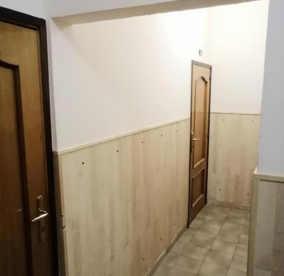 בית מלון כפרי De Rossi