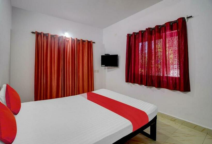 Flagship Hotel K S Inn Small Town