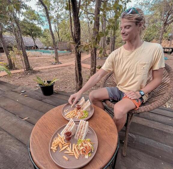 ホテル Gabaa Resort & Spa   Habarana