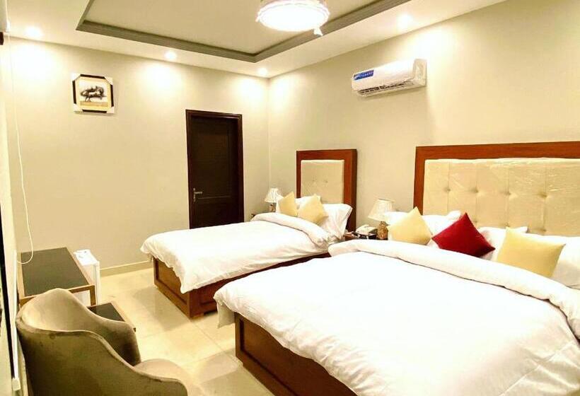 Grand Luxury Hotel Multan