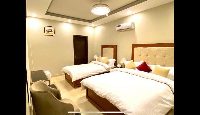 Grand Luxury Hotel Multan