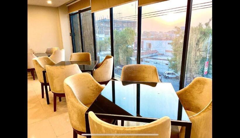 Grand Luxury Hotel Multan