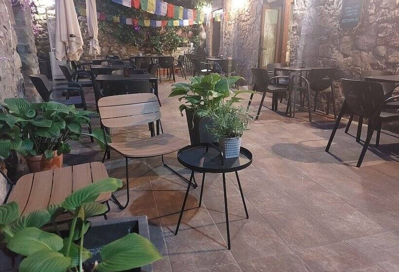 בית מלון כפרי Marbore Coffee